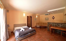 Air B&B Pleasant Moments